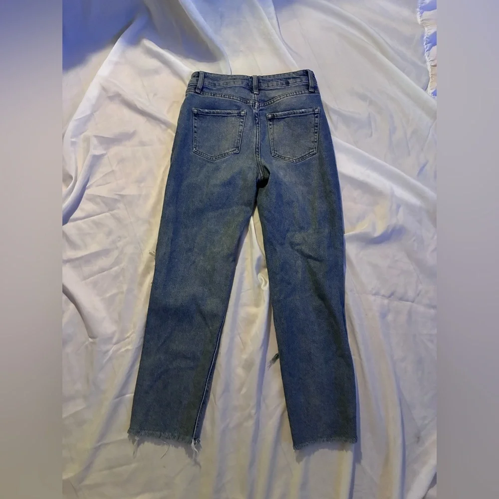 Wild Fable Exposed Button-Fly Closure High Rise Straight Distressed Ripped Jeans - Picture 4 of 4